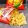 Hcef0a82e89c44b758038ee839f10376bC.jpg Korean Crispy Chips Wholesale High Quality Cheap Chips 67g Puffed Food Exotic Snacks Corn Bugles